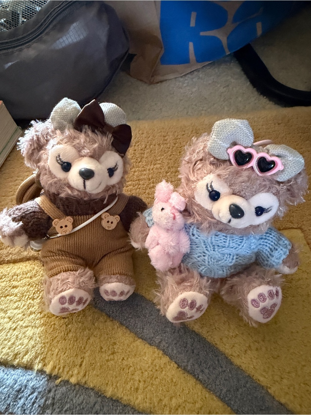 Bundle Disney Bear sweater Shelliemay Plush Doll Backpack Decor Keychain Pink